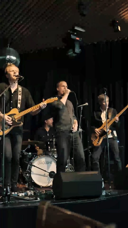 Rocket Brothers i fuld gang på scenen